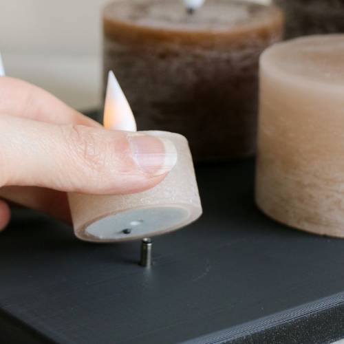 Oplaadstation 6 LED kaarsen - Zilverschoon homesociety led oplaadstation 6 detail - 730007