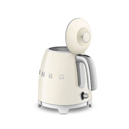 Mini waterkoker Cr&egrave;me - Zilverschoon smeg mini waterkoker creme klep - KLF05CREU