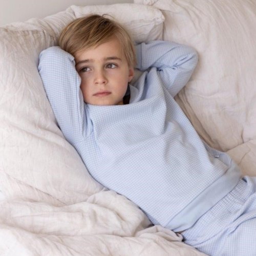 Wafelpyjama baby blue - Zilverschoon wafelpyama babyblue 305618 kids sfeer2 1 - 305618 kids