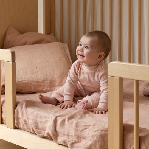 Wafelpyjama oud roze - Zilverschoon wafelpyama oudroze sfeer baby1 305615 - 305615